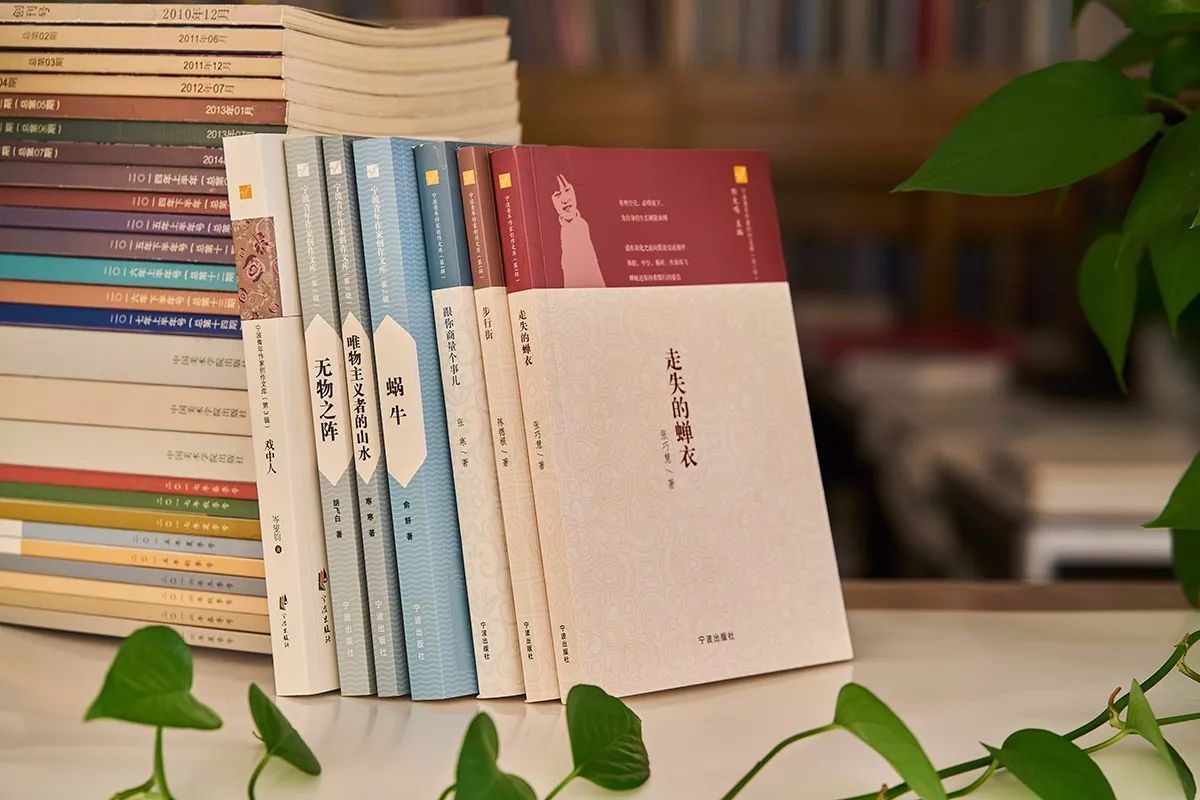 文藝五年 書籍出版與票務服務的精彩紛呈